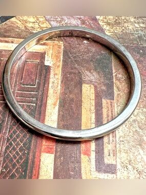 Sterling Silver Round Bangle Bracelet - RL Mark